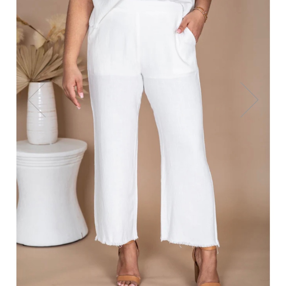 IVORY PANTS FRAYED HEM